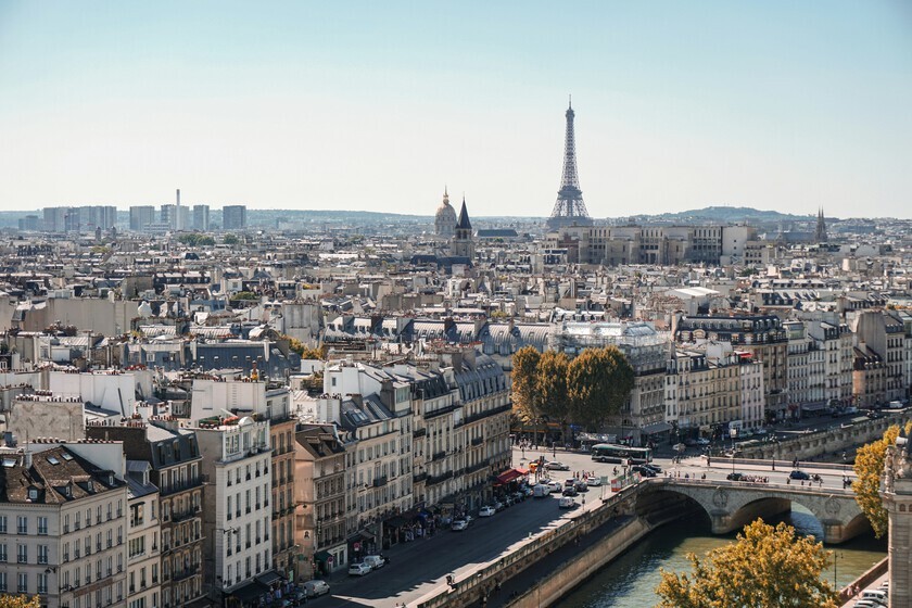 El mundo lleva años preguntándose si controlar los precios del alquiler sirve para algo. París tiene la respuesta: 968 € de ahorro